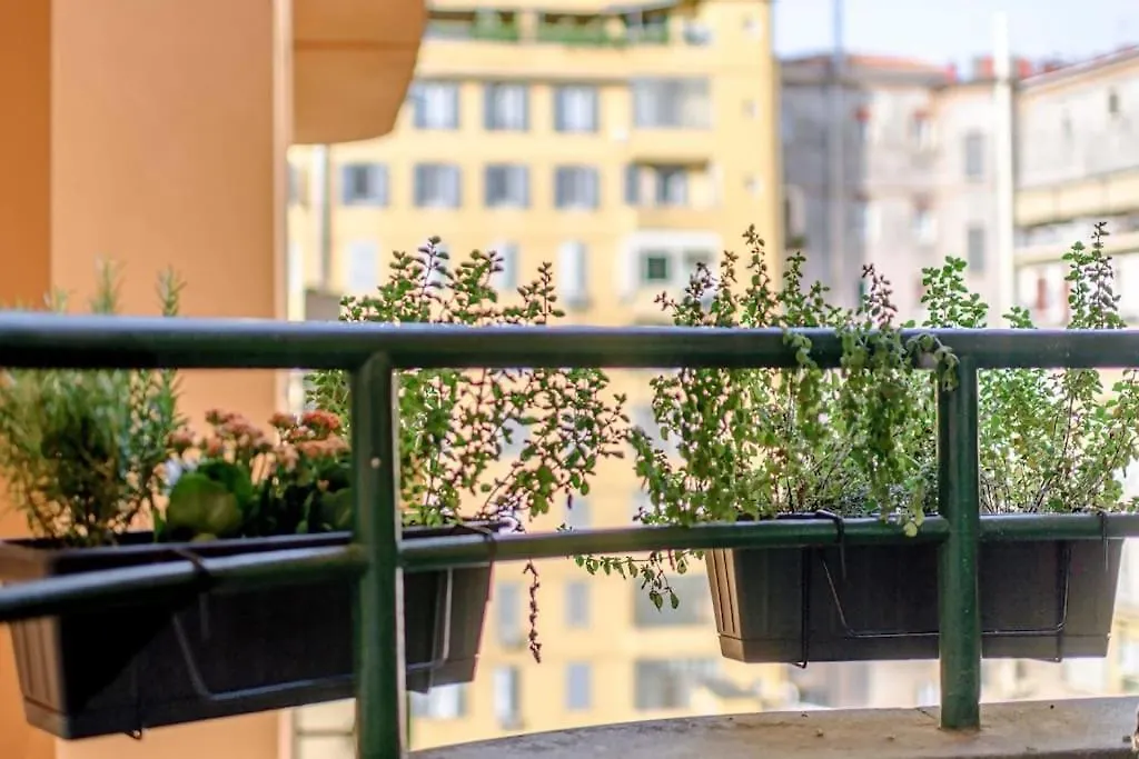 Riboty 10 Suites Rome Apartment