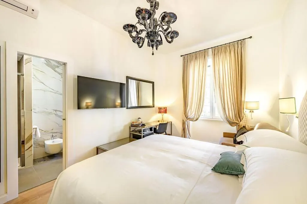 Riboty 10 Suites Rome Apartment