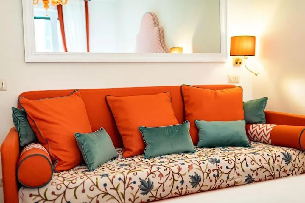 Riboty 10 Suites Rome